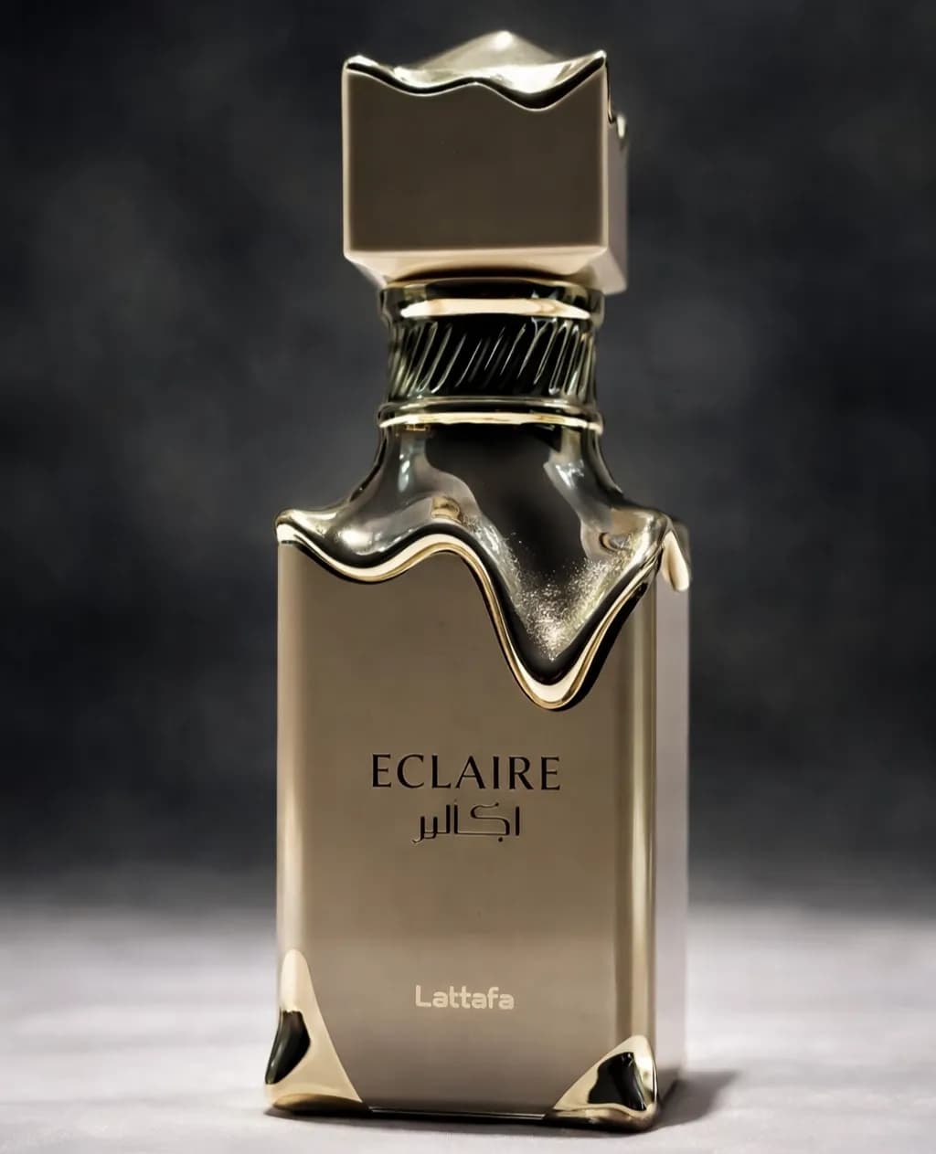 Lattafa Eclaire EDP view 1